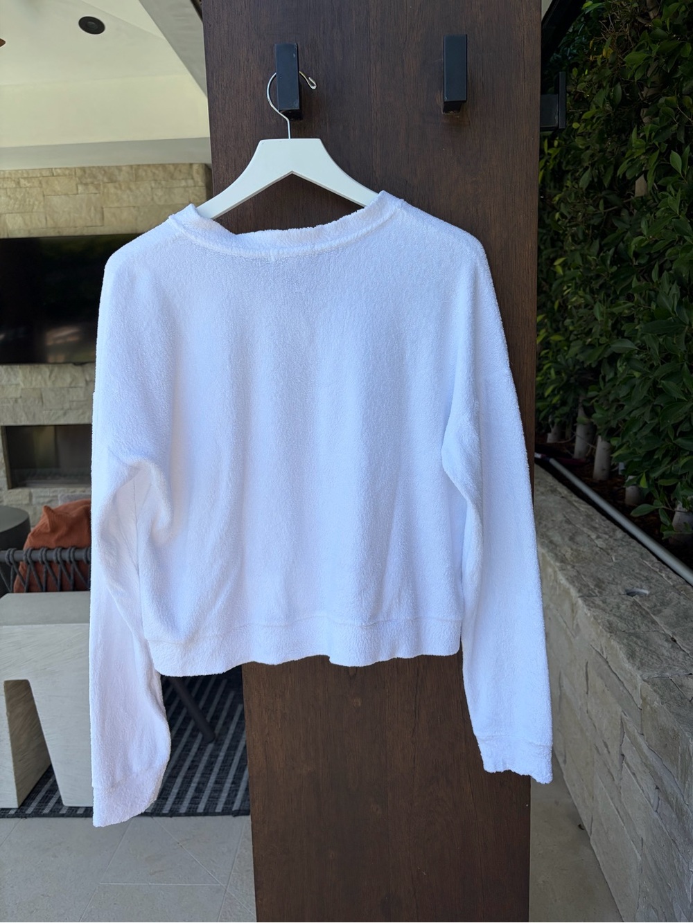Beyond Yoga White Terry Henley Top - Picture 2 of 3